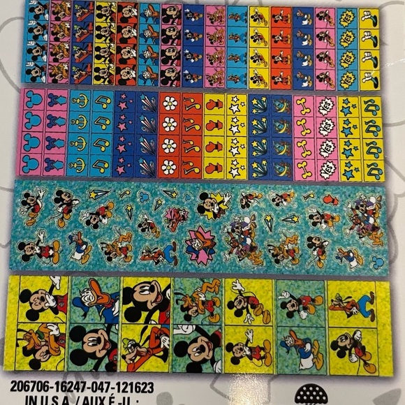 Disney Junior Mickey Mouse Clubhouse Mickey Over 150 Stickers 4 Rolls Kids Fun - Picture 4 of 5